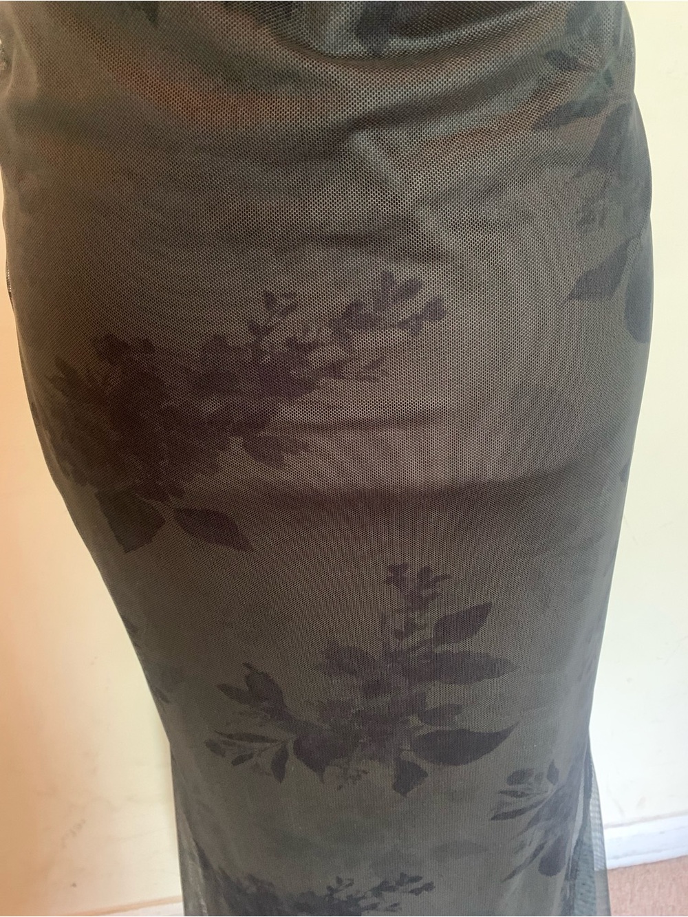 ROMWE Black Floral Mesh Cowl Neck Criss Cross Back Midi Dress Size S 90s Y2K - Picture 4 of 8